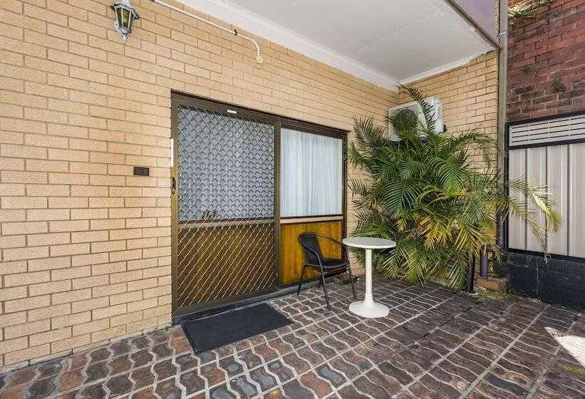 Comfort Inn Centrepoint Motel