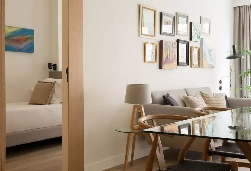 Puerta Catedral Suites