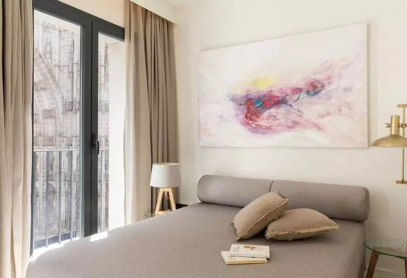 Puerta Catedral Suites