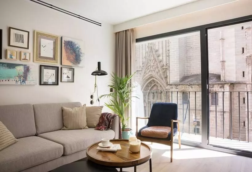 Puerta Catedral Suites