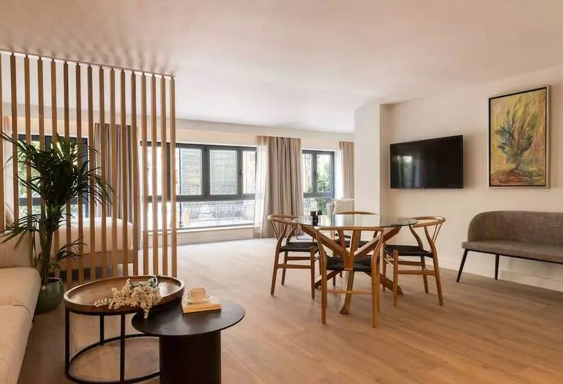 Puerta Catedral Suites