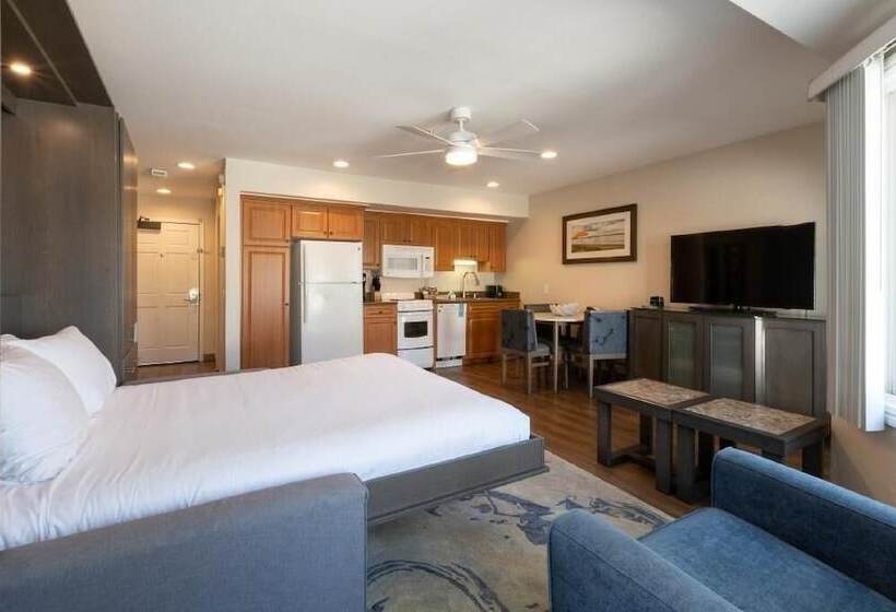 リゾートホテル San Clemente Cove