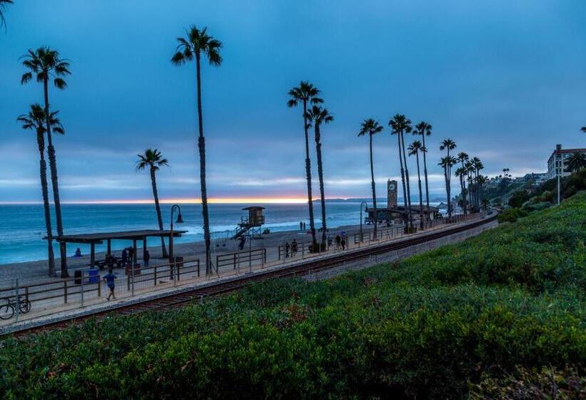 リゾートホテル San Clemente Cove