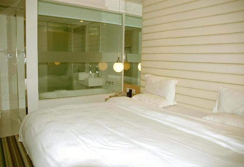 Super 8 Hotel Guangzhou San Yuan Li