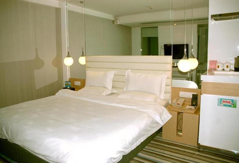 Super 8 Hotel Guangzhou San Yuan Li