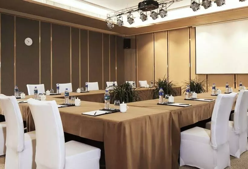 Doubletree By Hilton Hotel Anhui Suzhou