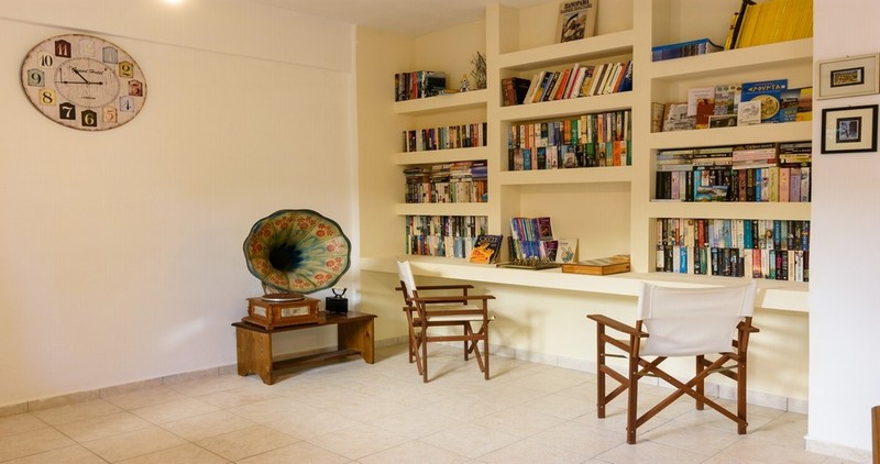 Argyro Apartments & Studios