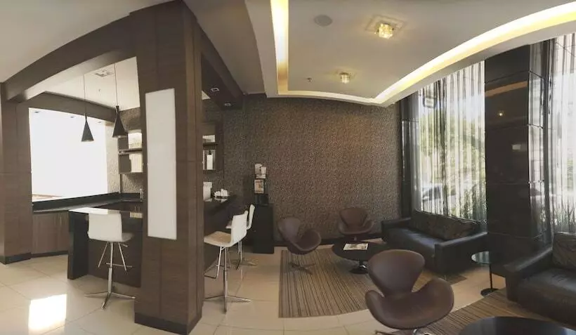 Hotelli Açores Premium 5 Minutos Do Moinhos De Vento