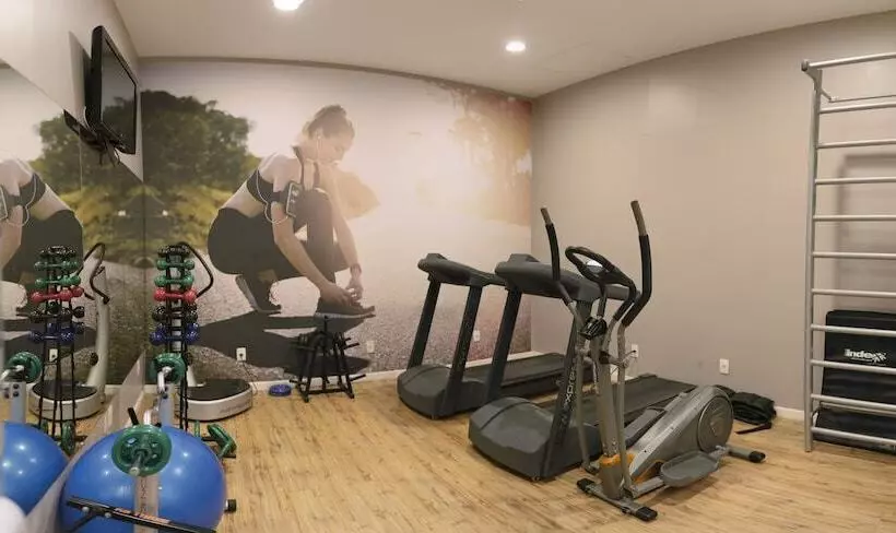 Hotelli Açores Premium 5 Minutos Do Moinhos De Vento