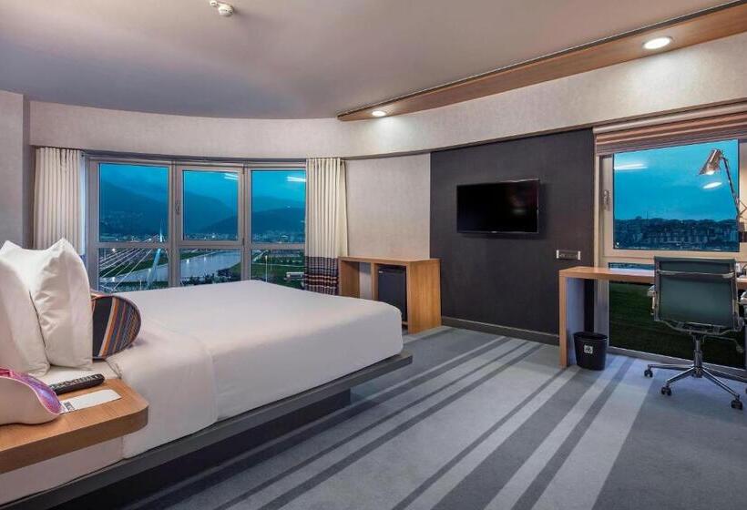 هتل Aloft Bursa