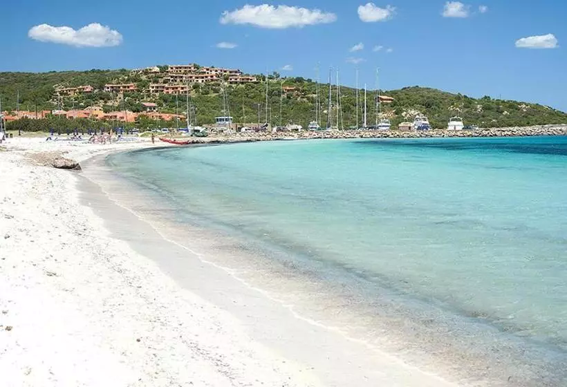 هتل Baia Del Porto