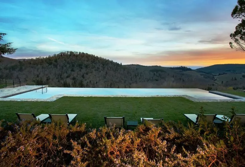 Отель Castello Di Spaltenna Exclusive Resort & Spa