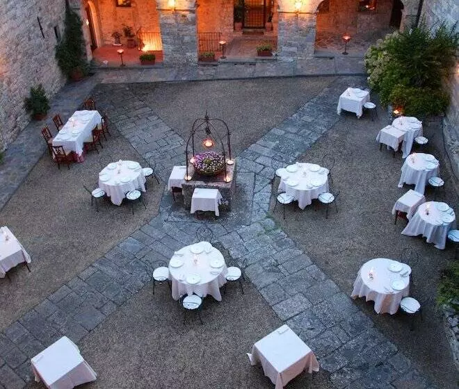 Отель Castello Di Spaltenna Exclusive Resort & Spa