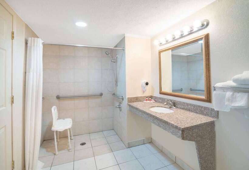 酒店 Days Inn By Wyndham Cave City