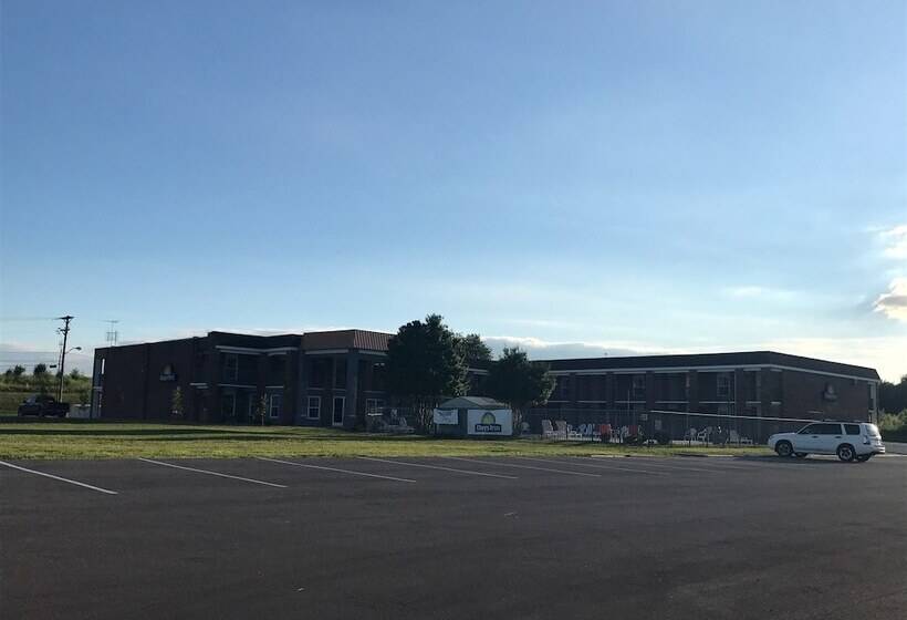 酒店 Days Inn By Wyndham Cave City