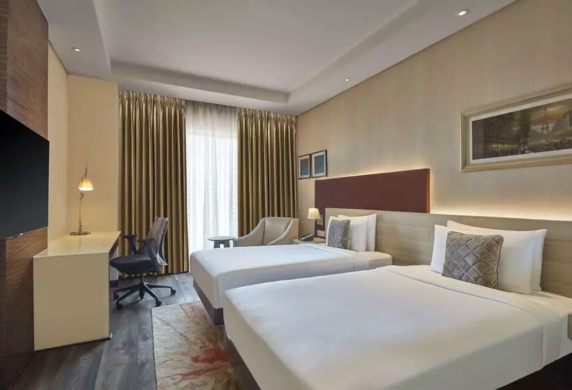 Hotel Doubletree By Hilton Gurugram Baani Square