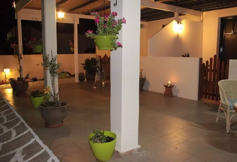 هتل Elounda Olive Garden Studios