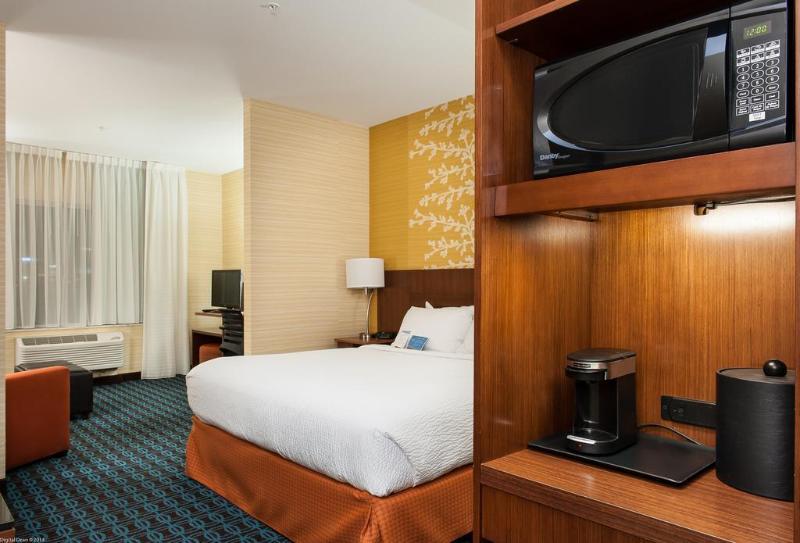 בית מלון כפרי Fairfield Inn & Suites By Marriott Vernon