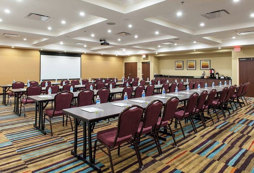 בית מלון כפרי Fairfield Inn & Suites By Marriott Vernon