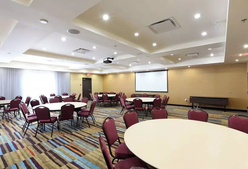 호텔 Fairfield Inn & Suites By Marriott Vernon