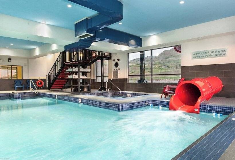 בית מלון כפרי Fairfield Inn & Suites By Marriott Vernon