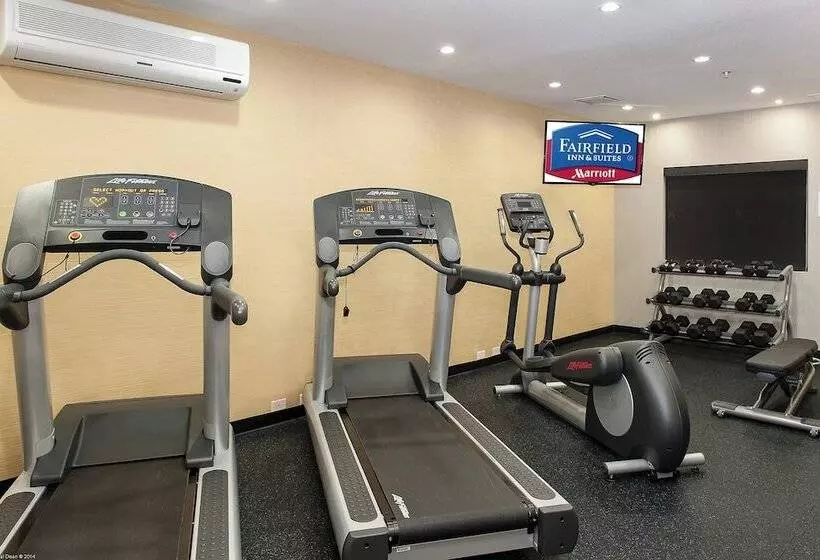 호텔 Fairfield Inn & Suites By Marriott Vernon