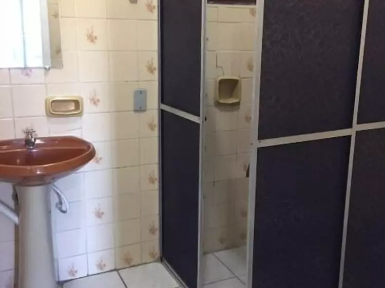 בית מלון כפרי Foz Family