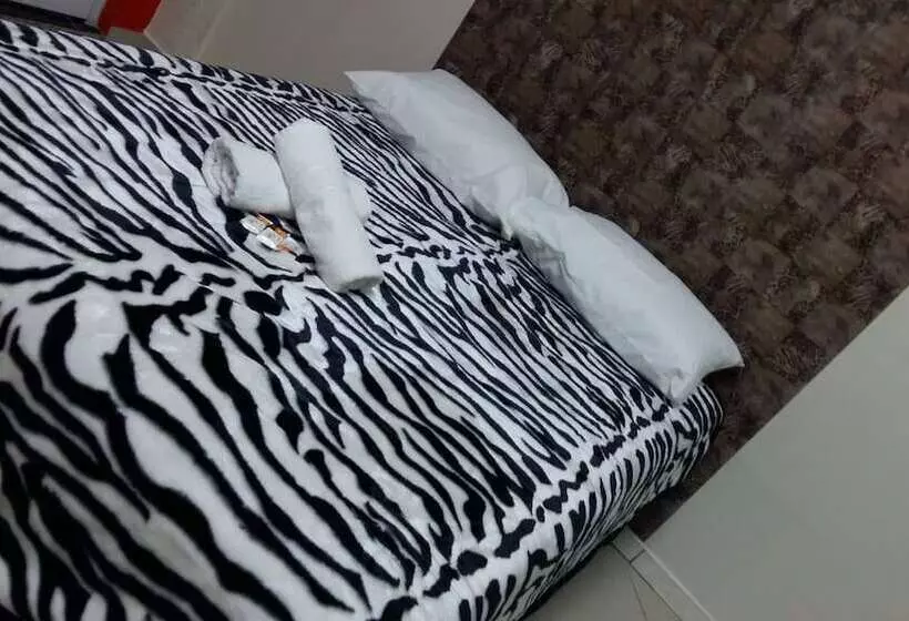 בית מלון כפרי Foz Family