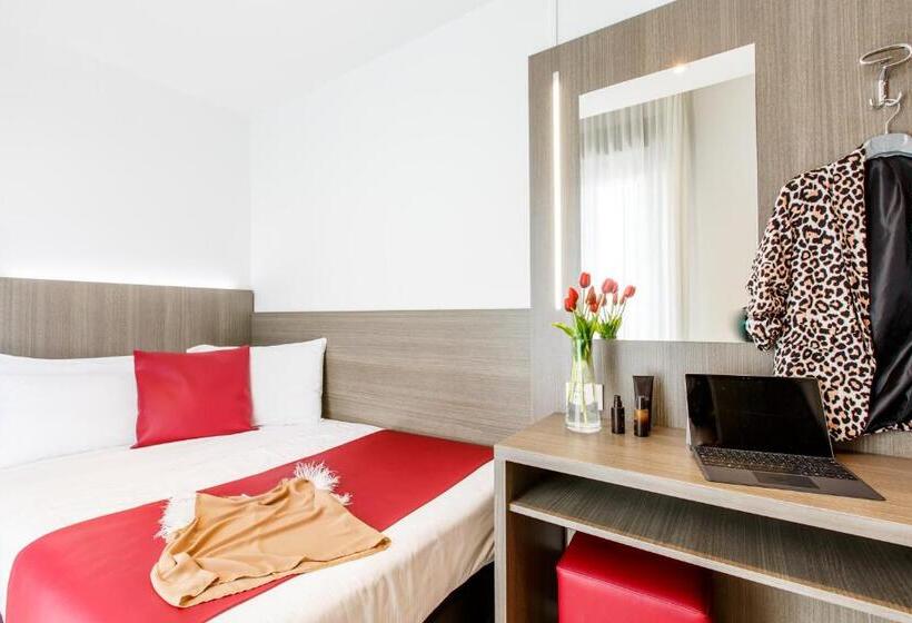 בית מלון כפרי Grazia Riccione