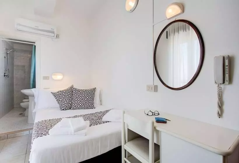 בית מלון כפרי Grazia Riccione