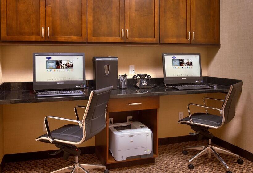 فندق Hampton Inn Omaha/west Dodge Road