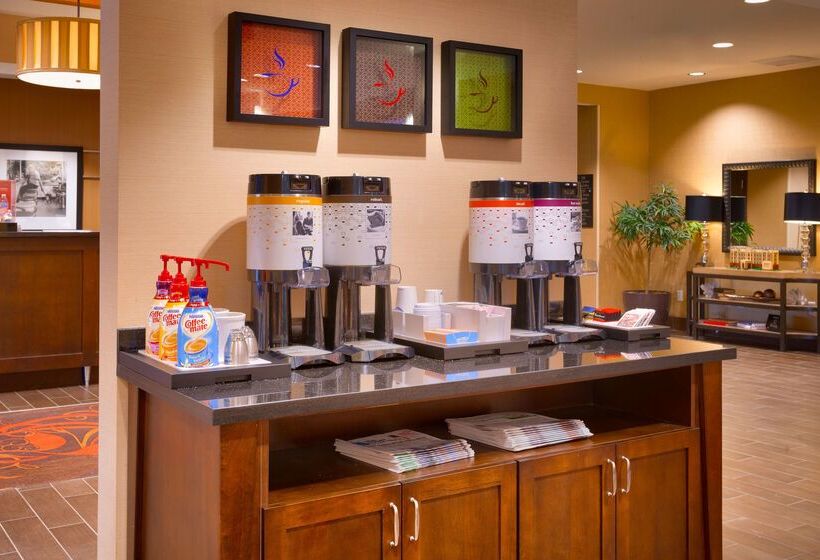 فندق Hampton Inn Omaha/west Dodge Road