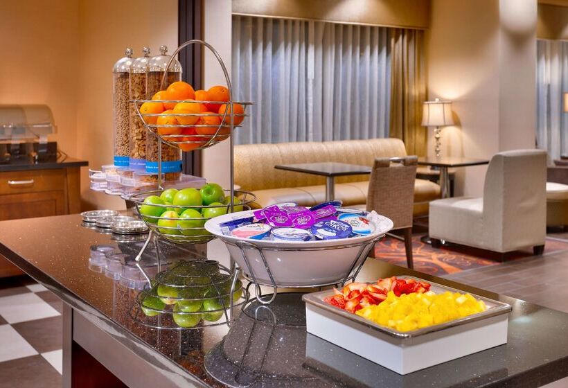 فندق Hampton Inn Omaha/west Dodge Road