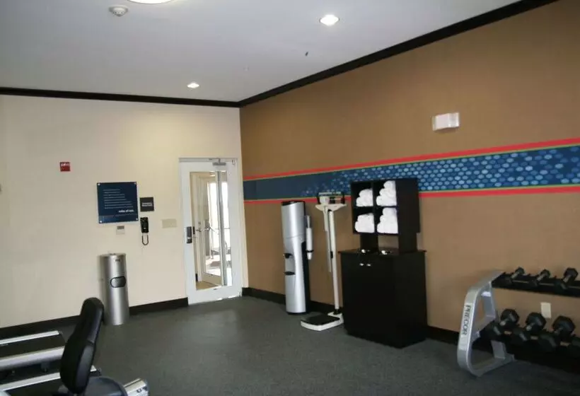 ホテル Hampton Inn & Suites Cleburne