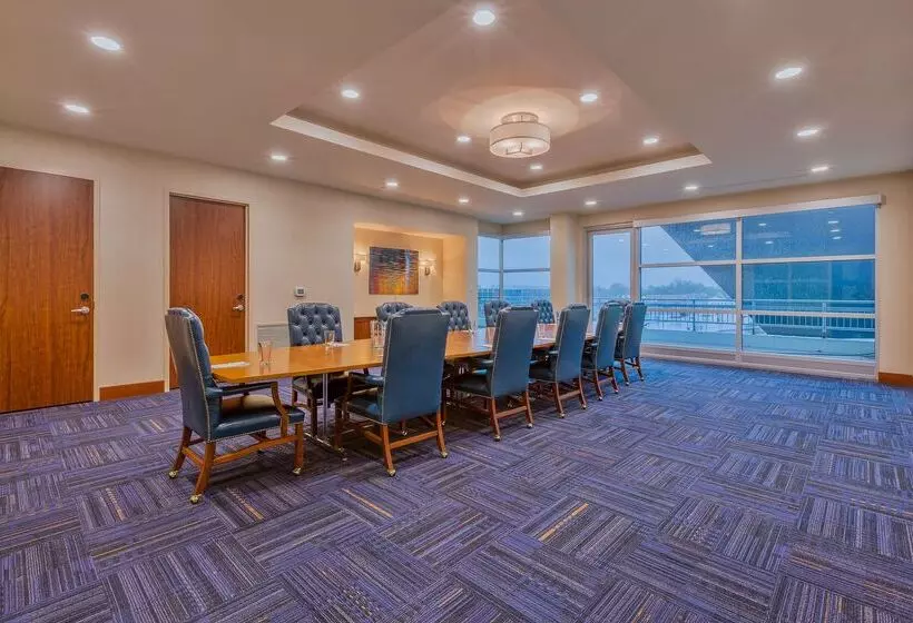 ホテル Hampton Inn & Suites Downtown Owensboro/waterfront