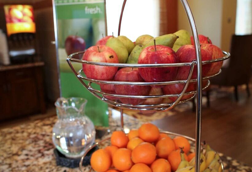 فندق Hampton Inn Union City