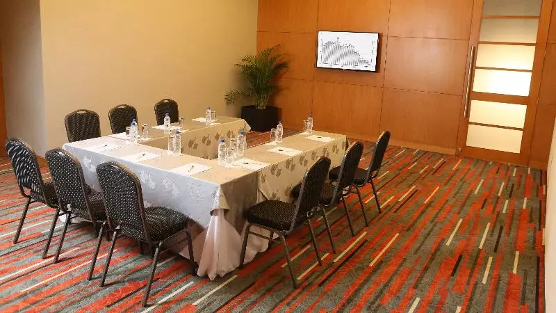 ホテル Holiday Inn Guayaquil Airport, An Ihg