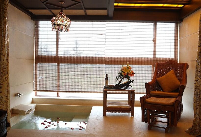 Otel Nanjing Baliyuanshu Vogue Hotspring