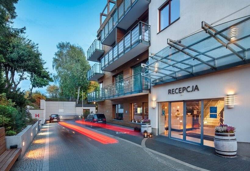 Różany Gaj   Destigo Hotels