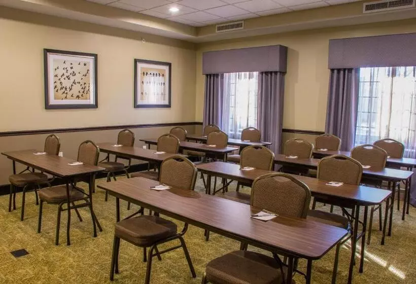 בית מלון כפרי Staybridge Suites Schererville, An Ihg