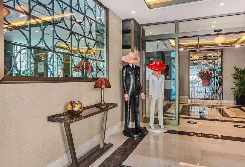 هتل The Artisan Istanbul Mgallery