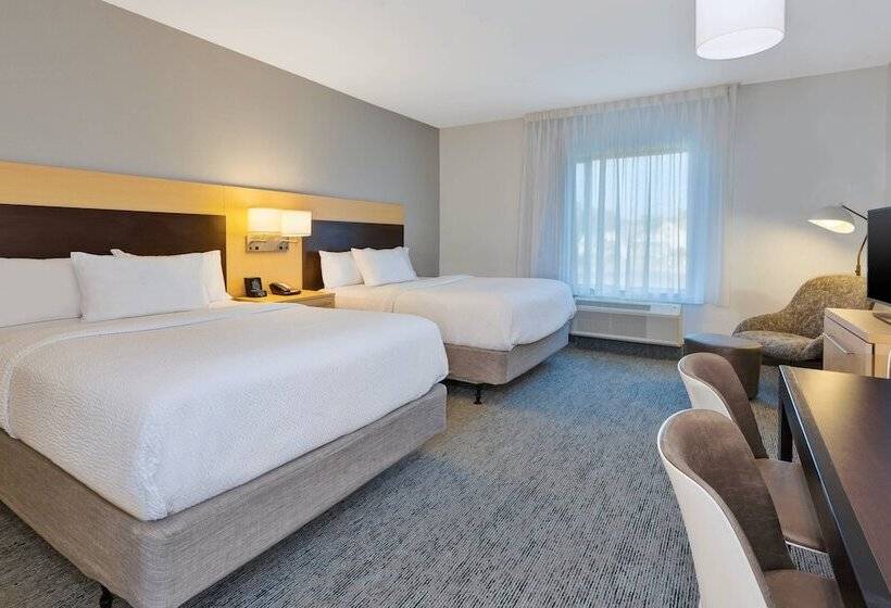 Отель Towneplace Suites By Marriott Nashville Airport
