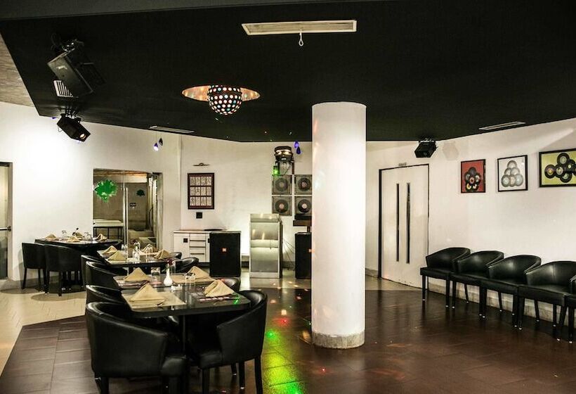 Ras By Treat Resorts, Silvassa