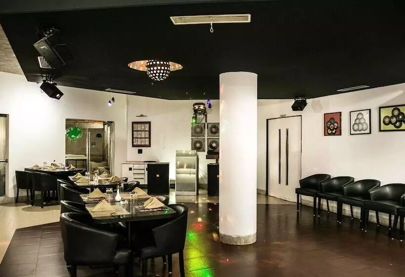 Ras By Treat Resorts, Silvassa