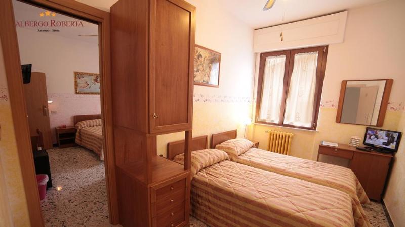 هاستل La Gustea Hotel & Cucina