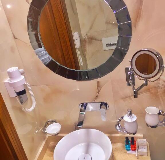 Assos Kervansaray Hotel   Special Class