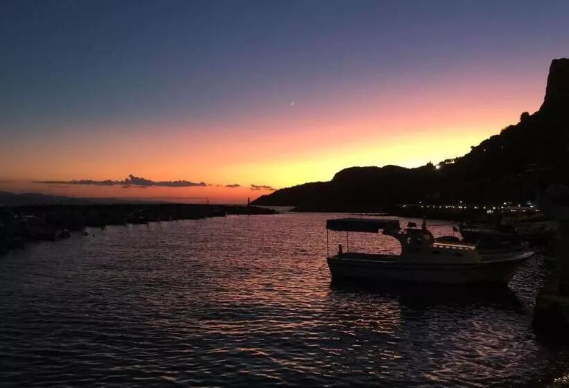 Assos Kervansaray Hotel Special Class