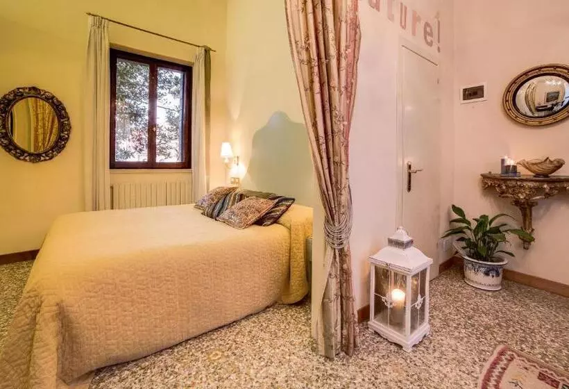 تختخواب و صبحانه Ca' Della Corte