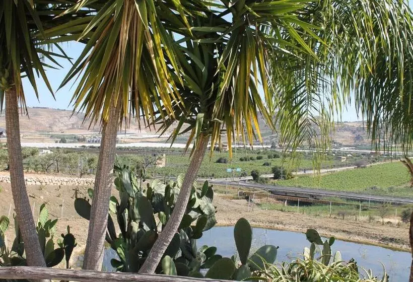 تختخواب و صبحانه Villa Alisia