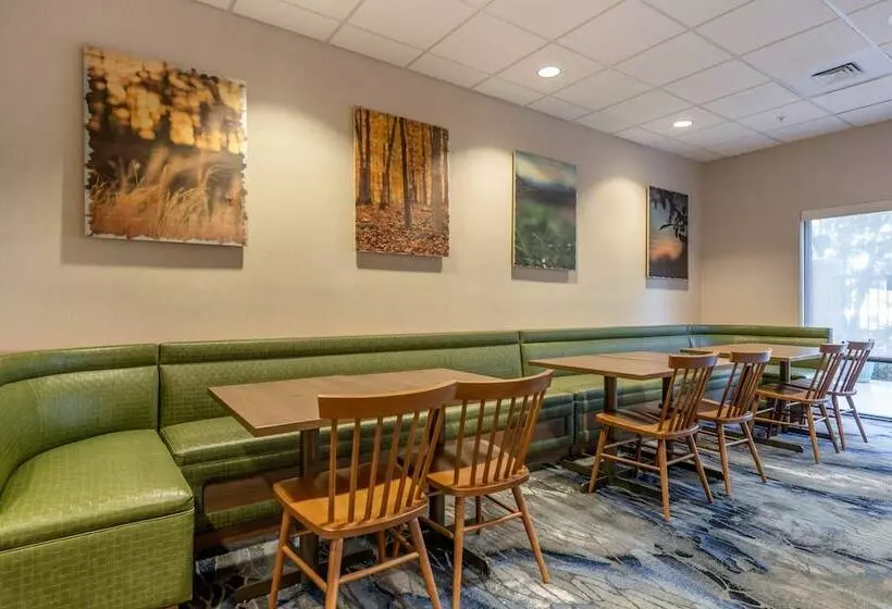 호텔 Fairfield Inn And Suites Holiday Tarpon Springs